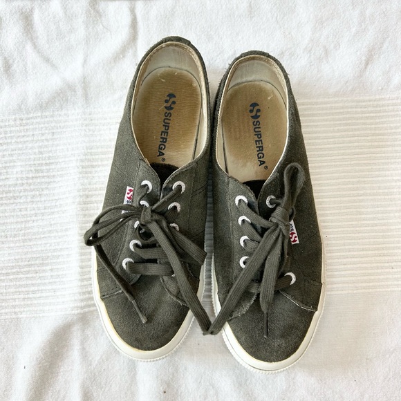 Superga Green Suede Low Top Sneaker Shoe - Picture 12 of 14